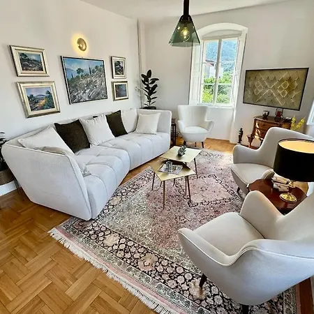 Castri Illius Maris * Mali Ston